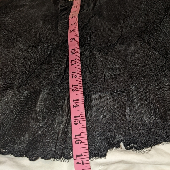 Triple tiered crinoline skirt - Picture 9 of 10